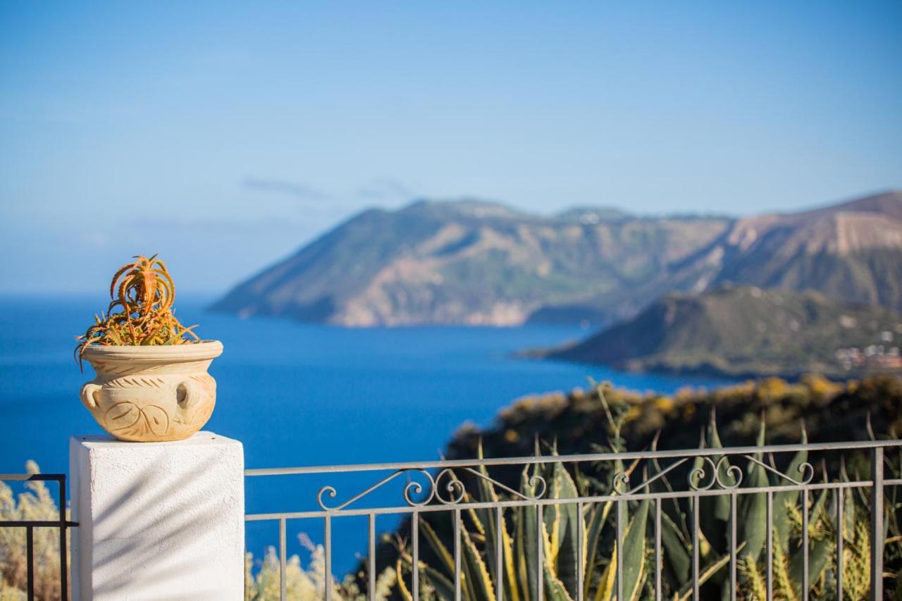 B&B Villa Maristella Lipari  Exteriér fotografie