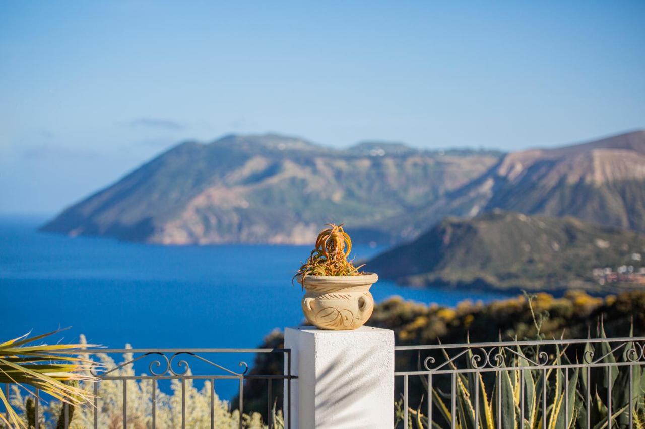 B&B Villa Maristella Lipari  Exteriér fotografie