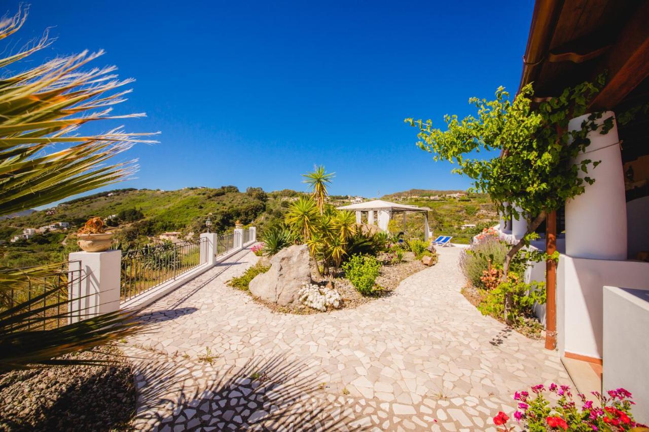 B&B Villa Maristella Lipari  Exteriér fotografie