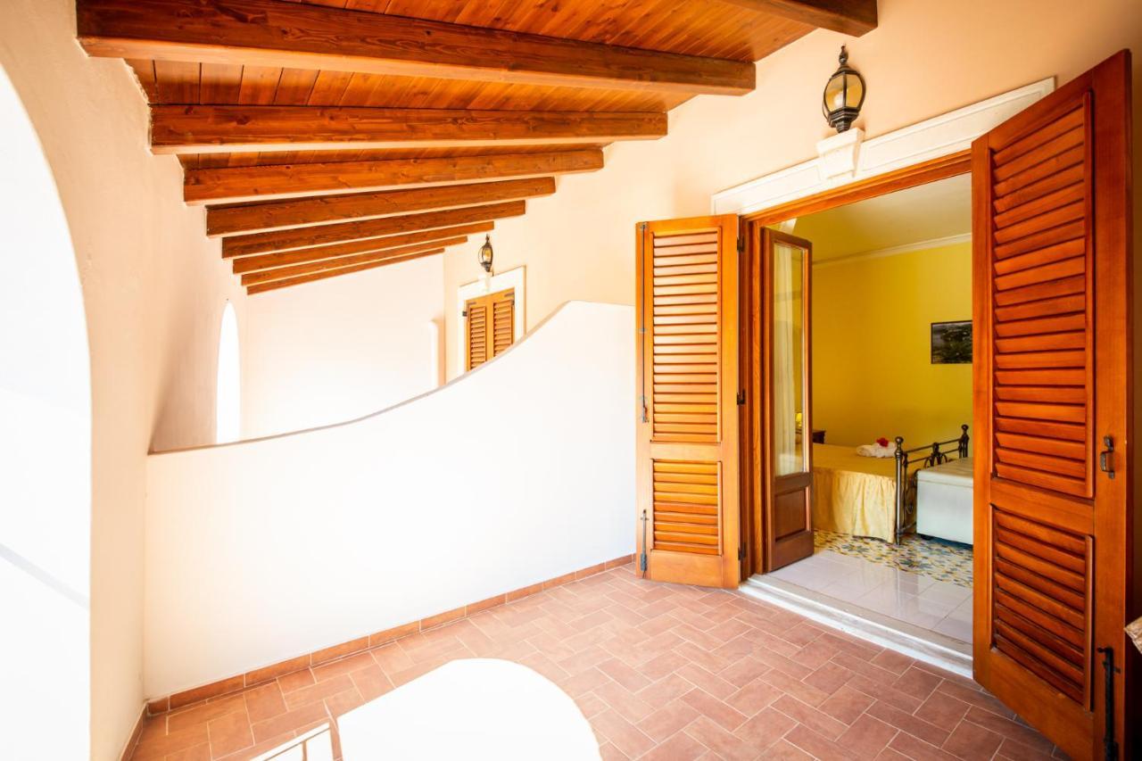 B&B Villa Maristella Lipari  Exteriér fotografie