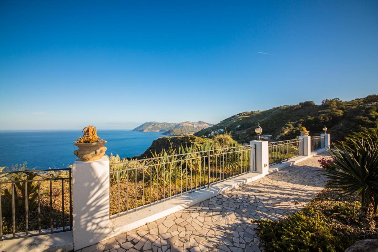 B&B Villa Maristella Lipari  Exteriér fotografie