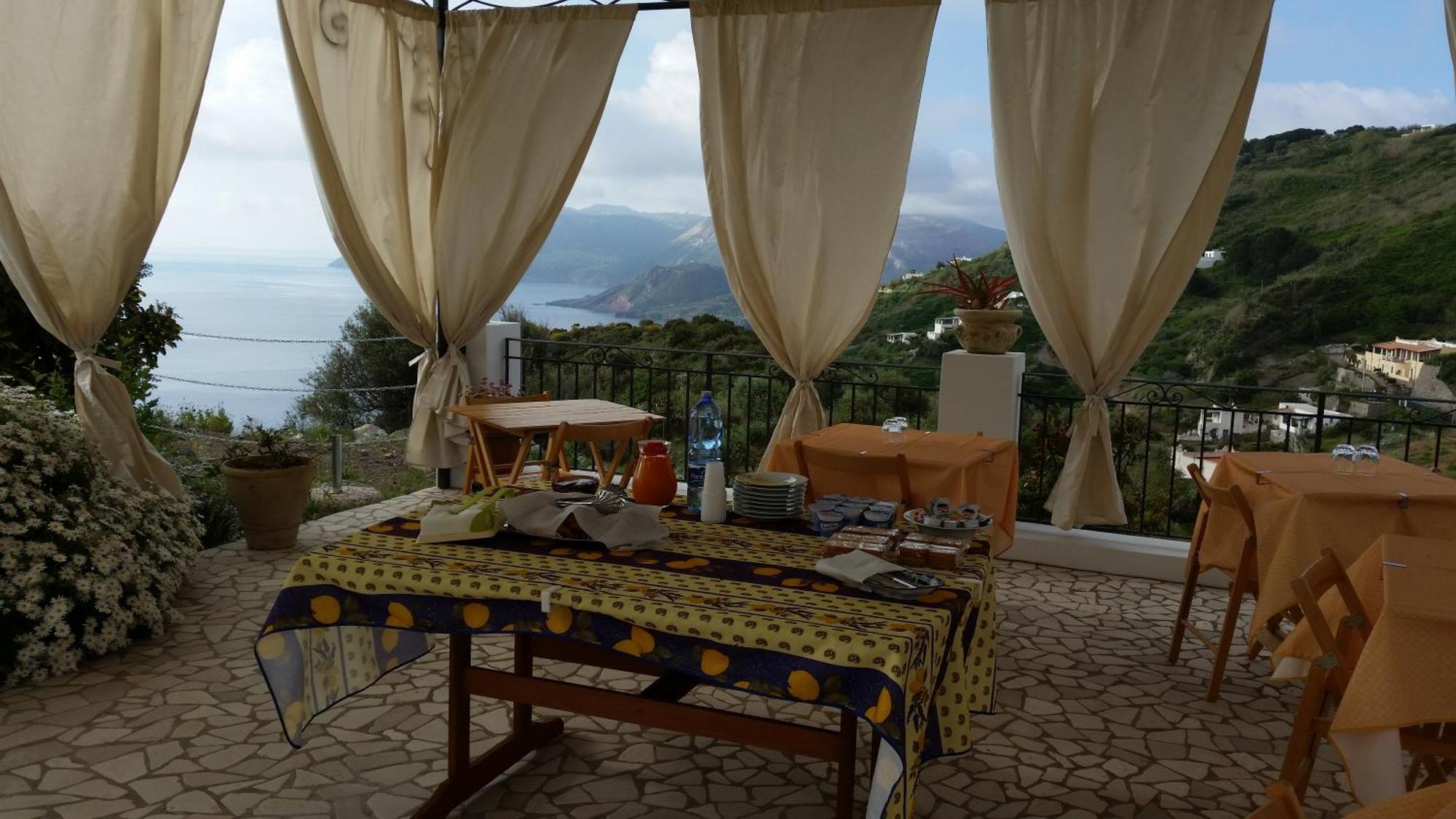 B&B Villa Maristella Lipari  Exteriér fotografie